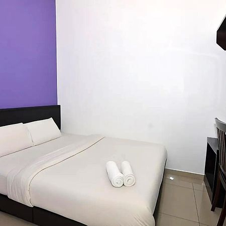 Hotel Alam Indi Джохор-Бару Екстер'єр фото