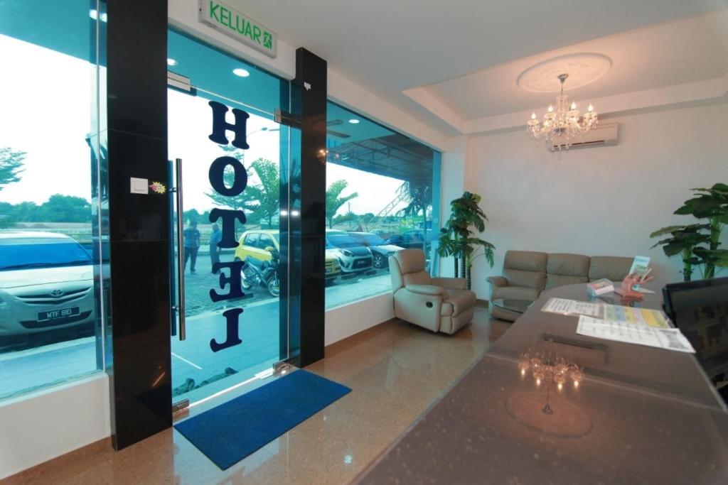 Hotel Alam Indi Джохор-Бару Екстер'єр фото